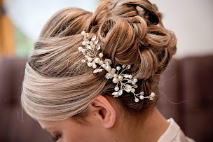 Photo n°22 de Reflets des Cimes Coiffure à Saint-Jean-de-Sixt (Salon de coiffure)