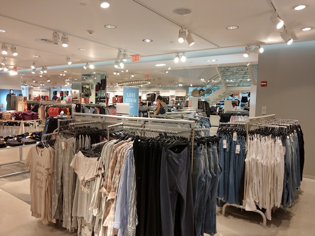 H&M
