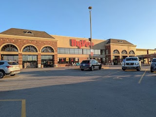 Hy-Vee Grocery Store