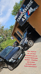 Photo n°12 de carrosserie A3M à Montauroux (Atelier de carrosserie automobile)