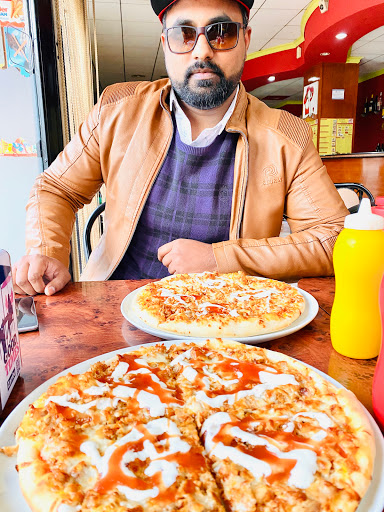 Mohid Kebab Pizza Logo