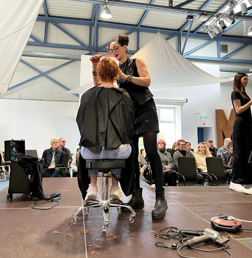 Naturfriseur Esra - Thumbnail