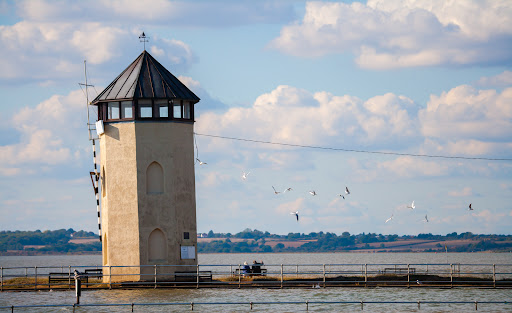Batemans Tower - Visual