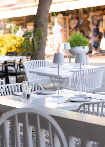 Mikelatos Restaurant - Εστιατόριο