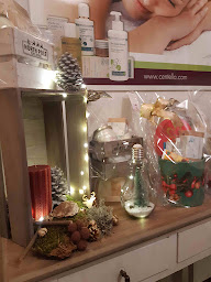 Photo n°11 de L' échappée belle à Cailly (Salon de coiffure)