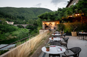 Photo n°1 de Restaurant & rooms L'école à Olargues (Restaurant gastronomique)