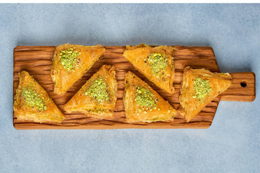 Baklava & Coffee - Thumbnail