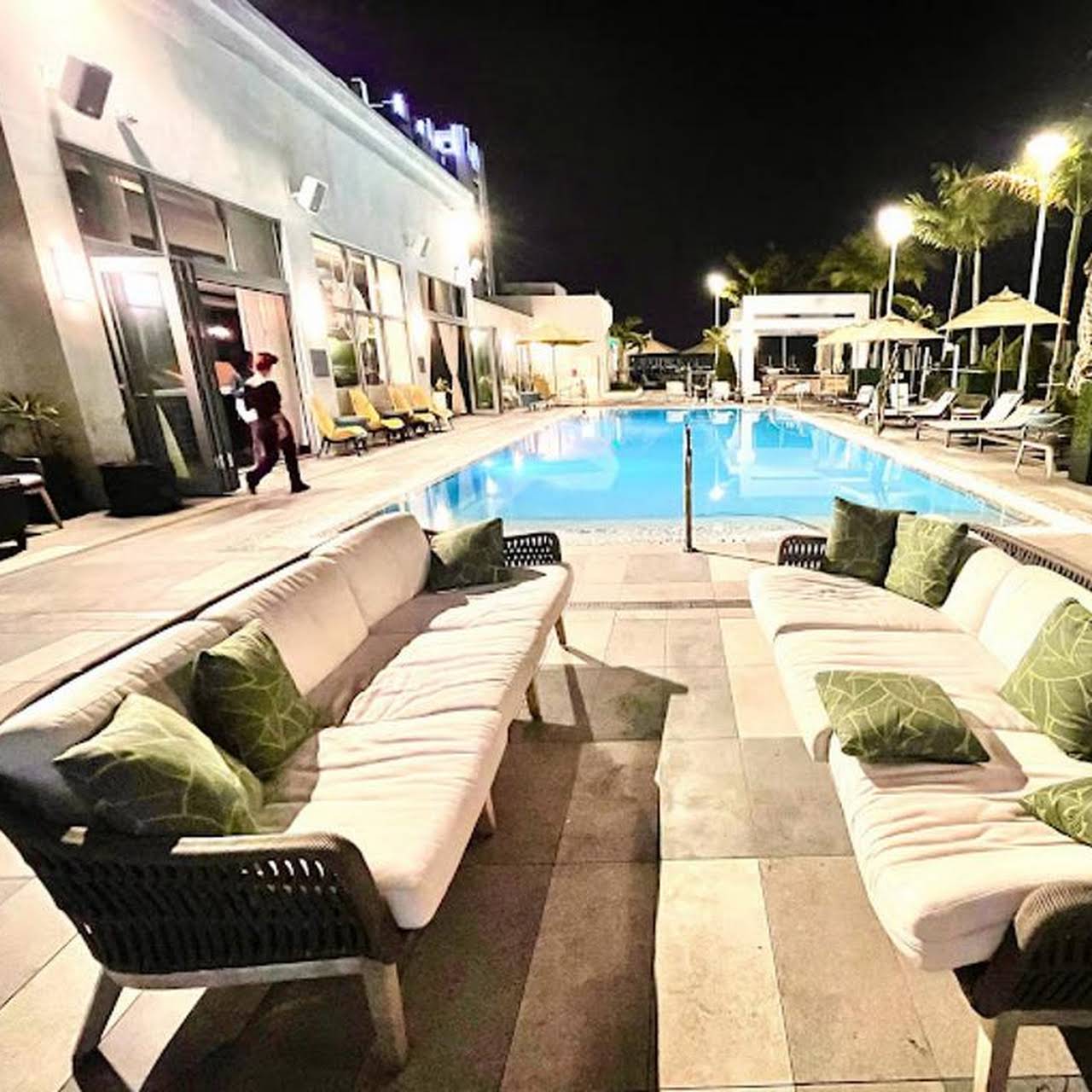 Splash Rooftop Pool Parties in Fort Lauderdale