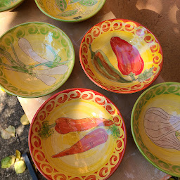 Photo n°26 de Hubert Nathalie céramique à Saint-Quentin-la-Poterie (Magasin de poteries)