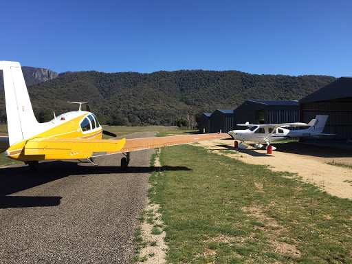 Porepunkah Airfield - Thumbnail