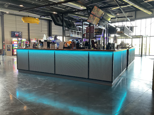 B29 Bowling, Laser Game, Sports Bar, Billards, Restaurant