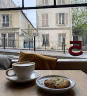 Les 5 Marches - café cantine à Paris