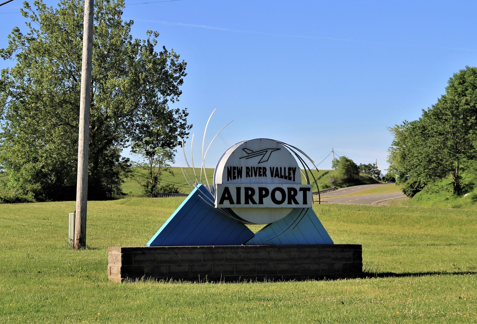 New River Valley Airport