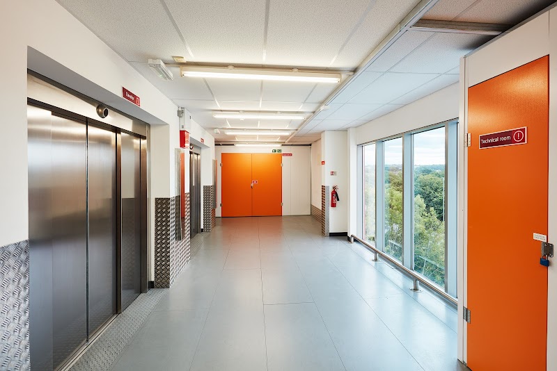 Shurgard Self Storage Aldershot photo 2
