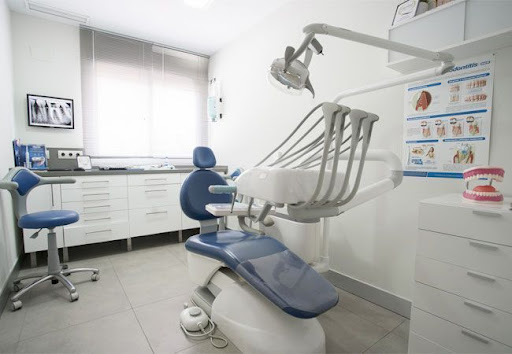 CLINICA DENTAL AÑORETA