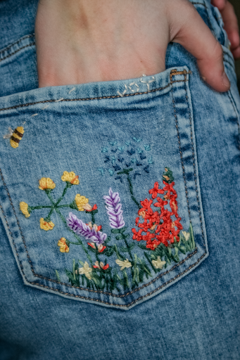 abbiejoy. - Thumbnail