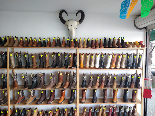 Venado Boots - Visual