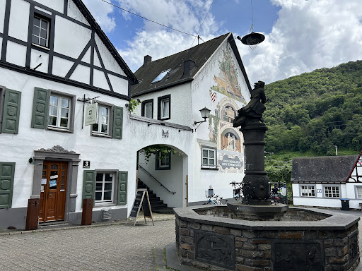 Weinstube Restaurant Brunnenklause - Thumbnail
