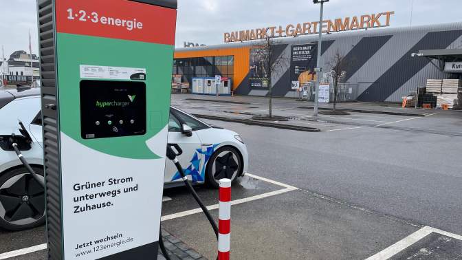 123energie Charging Station photo