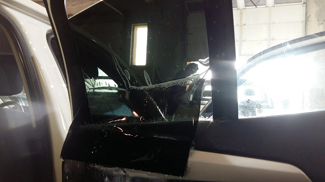 "Autoglass Service" Pilkington Team Partner