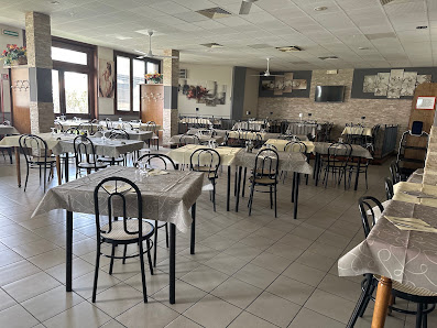 Ristorante Pizzeria Virtus Di Jouhadi Jihane Via Serra di Porto, 21, 41026 Pavullo Nel Frignano MO, Italia