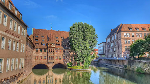 Immobilienmakler Dipl.-Ing.(FH) Christian Reinhart