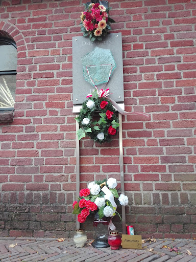 Poolse Oorlogsgraven Ginneken - Thumbnail