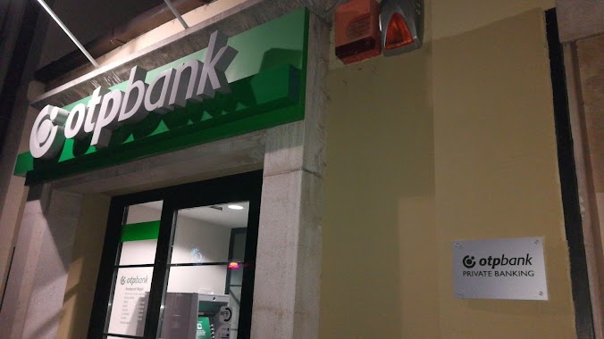 OTP Bank, Author: Zsár László