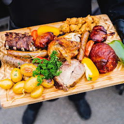 Photo n°2 de Rôtisserie Pipoulette à Cholet (Traiteur)