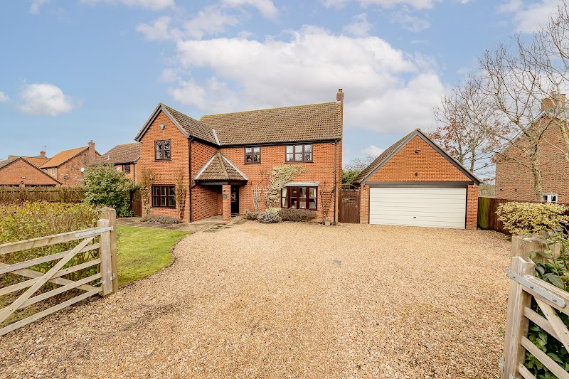 Alexander Lawrence Estate Agents - Milton Keynes photo 2