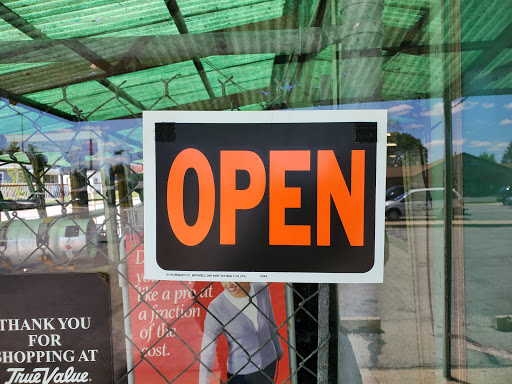 Mendenhall Hardware - Visual
