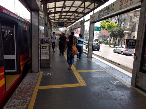 Metrobus Revolución - Thumbnail