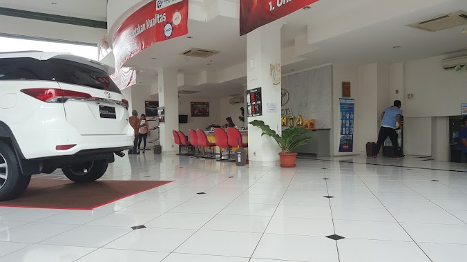 Tunas Toyota Bintaro, Author: Bayu Prakosa