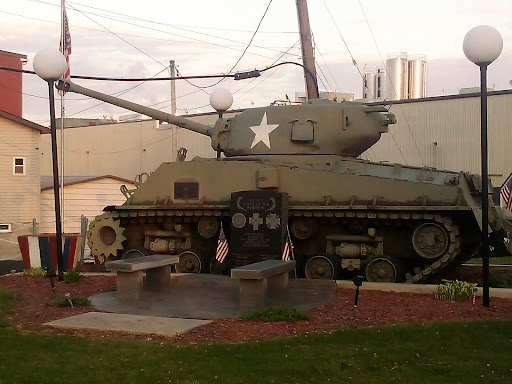 Sherman Tank - Thumbnail