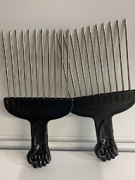 Photo n°12 de KingstonShop à Paris (Salon de coiffure)