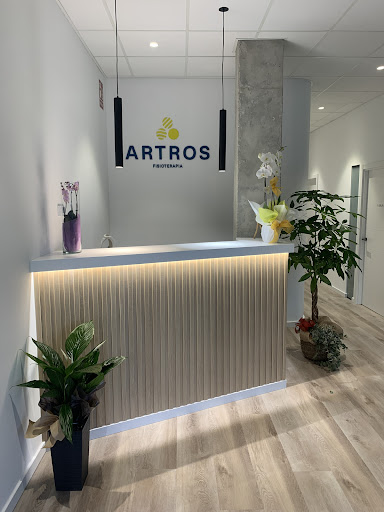 Artros fisioterapia y osteopatía
