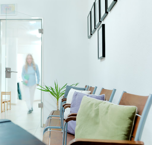 Orthodontics Dr. Melanie Blank - Thumbnail