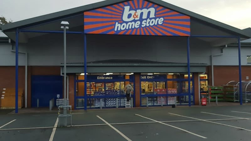 B&M Home Store with Garden Centre photo 2