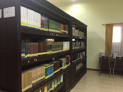 Photos of Library of CIOS UNIDA
