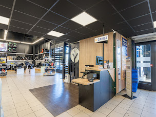 Photo n°22 de Norauto Le Mans Nord à La Chapelle-Saint-Aubin (Magasin de pneus)