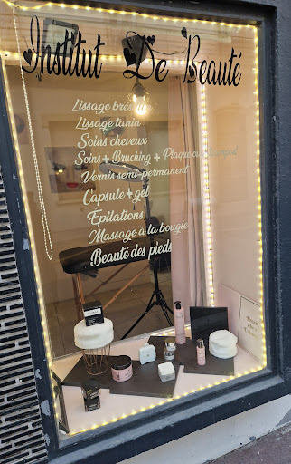Beauté de la Femme - Thumbnail