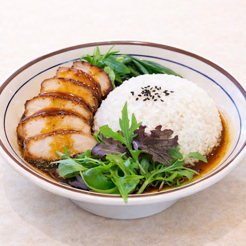 Queenie's Dumplings Glenorchy by null