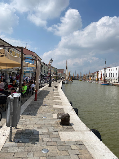 Bar Gelateria La Piazzetta di Lenge Pasquale - Thumbnail