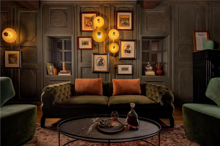 Cour des Loges Lyon, A Radisson Collection Hotel by null