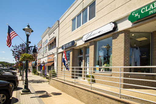 Vivian’s Boutique LLC