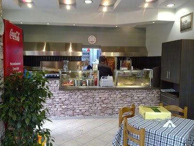 Photos of Pik&aacute;ntiko