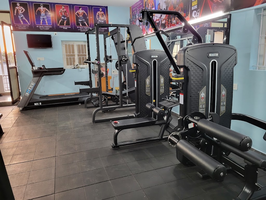 Classic Power Gym Unisex Fitness Center