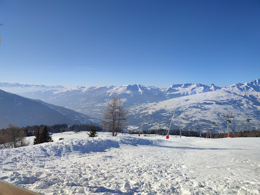 Arc Aventures By Evolution 2 Skiing School - Thumbnail