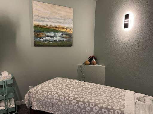 Su Microblading & Wellness Massage - Thumbnail
