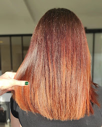 Photo n°5 de LE COIN DES NANAS & CIE à La Rochelle (Salon de coiffure)